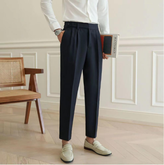 Pantalones entallados